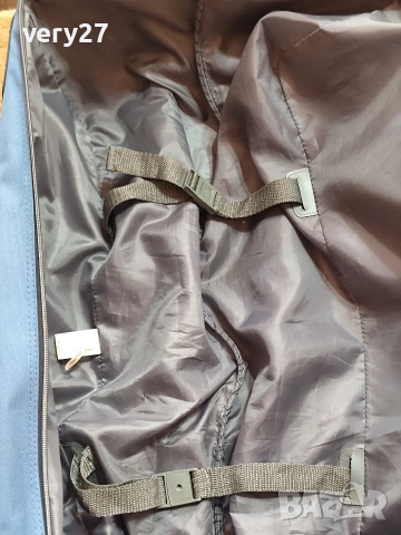 куфар с колелца, снимка 2 - Куфари - 52912666