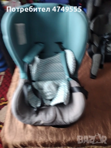 2бр.Детски столчета , снимка 2 - Столчета за кола и колело - 53658857
