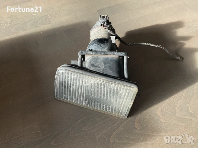 BMW 5 e34 - оригинален халоген