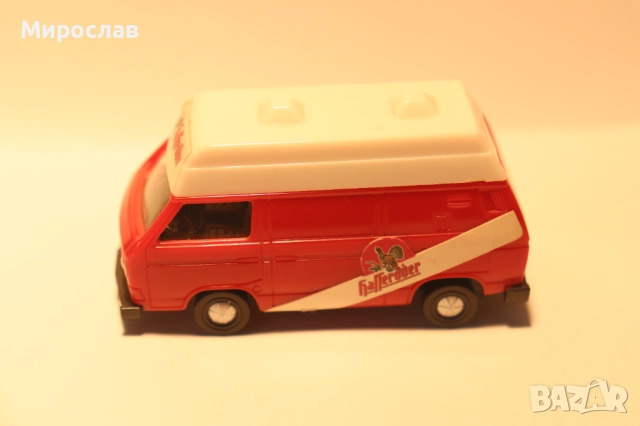 1/64 GRELL MODEL VW BUS КОЛИЧКА МОДЕЛ, снимка 2 - Колекции - 52342916