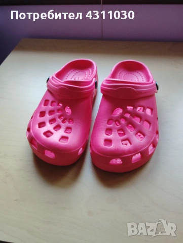 Детски чехли номер 34 червени , снимка 2 - Детски сандали и чехли - 53807082