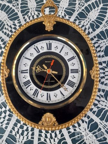 Стар стенен часовник , снимка 1 - Други ценни предмети - 45606511