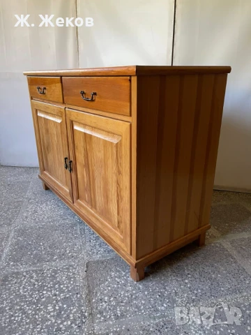 Шкаф, снимка 2 - Шкафове - 51379597