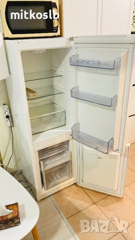 Хладилник със фризер , снимка 2 - Хладилници - 53683662