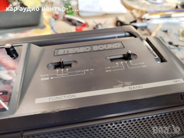 Hitachi trk-650e stereo radio cassette recorder, снимка 9 - Радиокасетофони, транзистори - 45402825