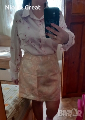 Дамска пола на цветя със златна нишка, снимка 2 - Поли - 53798589