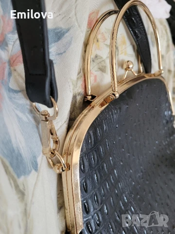 Елегантна дамска чанта, снимка 5 - Чанти - 50767629