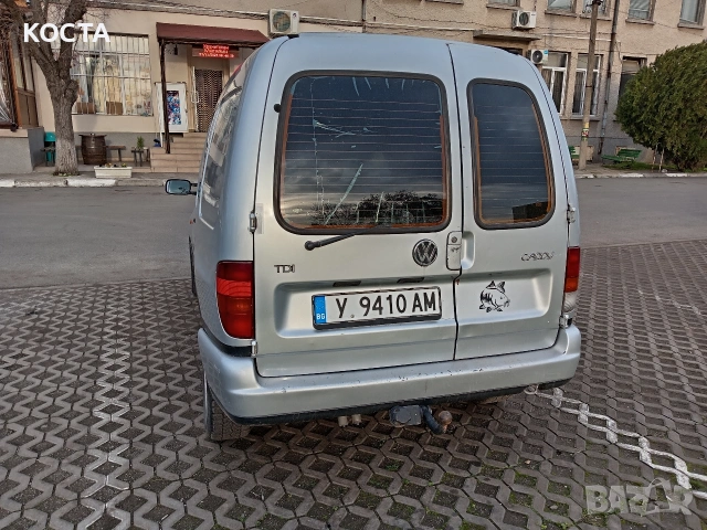 VW Caddy 