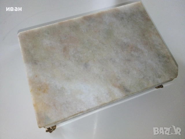 Стара мраморна кутия + голям масивен пепелник, снимка 11 - Антикварни и старинни предмети - 52921241