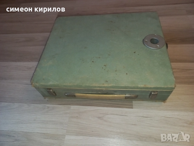 Продавам Фотоувеличител УПА-5.