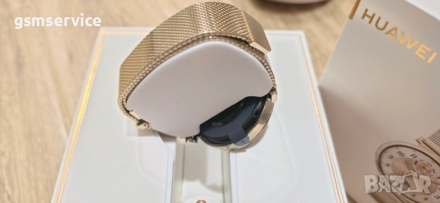 Huawei watch gt 5 gold 41mm, снимка 3 - Смарт часовници - 51546756