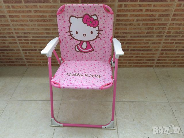 Детско столче Hello Kitty, снимка 1 - Мебели за детската стая - 46683212