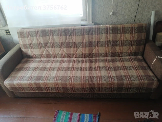 Продавам запазен разтегателен диван , снимка 2 - Дивани и мека мебел - 52079752
