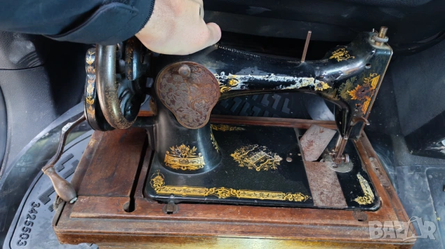 Продавам 2 шевни машини Сингер и Union , снимка 2 - Нумизматика и бонистика - 53873538