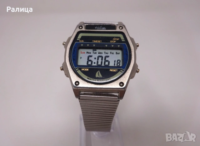 Електронен часовник Action с хронограф , снимка 2 - Мъжки - 53051618