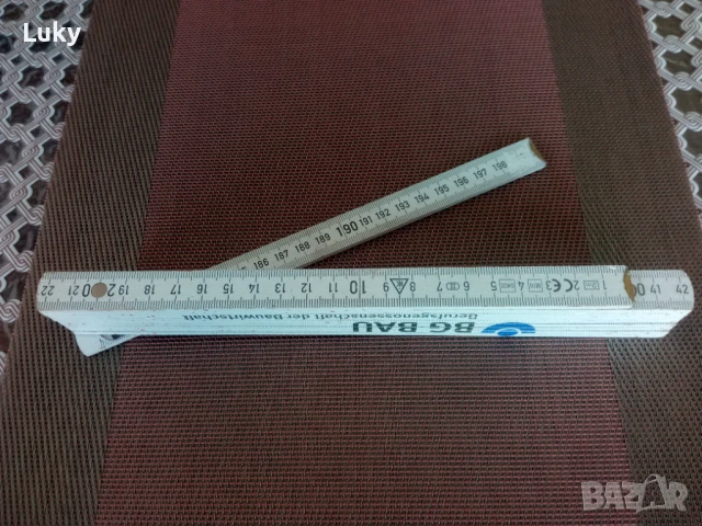 Дървен дюлгерски метър--Германия., снимка 2 - Други инструменти - 50913057