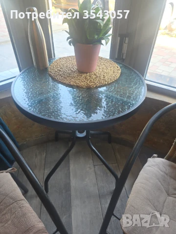 Комплект маса с два стола, снимка 3 - Градински мебели, декорация  - 50585054