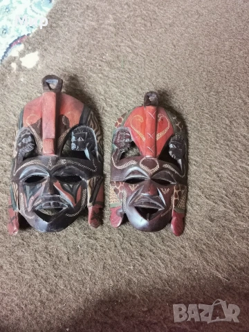 Африкански дървени маски