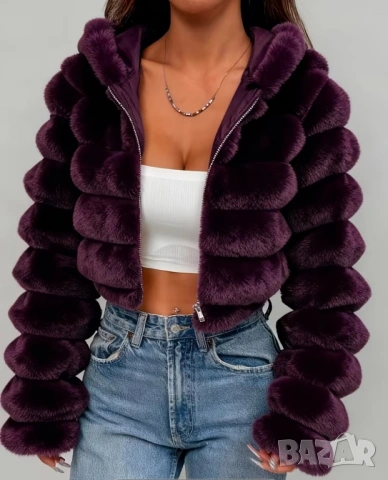 Късо пухкаво якенце с качулка в тъмно бордо 