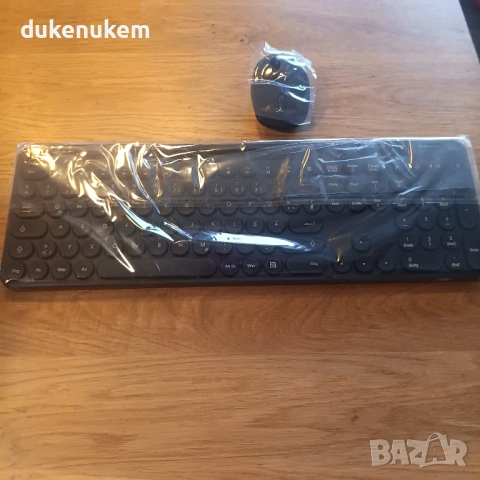 Безжичен комплект клавиатура и мишка QWERTZ (немска подредба), снимка 7 - Клавиатури и мишки - 53084566