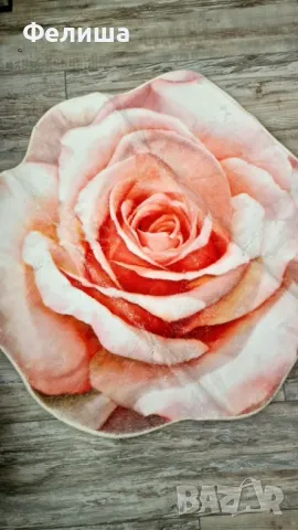 Разкошен Акцентен Килим 80х80 с Удивителна Дизайнерска Роза , снимка 5 - Килими - 50309033