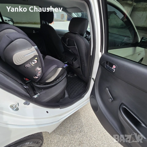 Hyundai I20 1.2 бензин 08.2014 г. с нови гуми, снимка 10 - Автомобили и джипове - 53229781