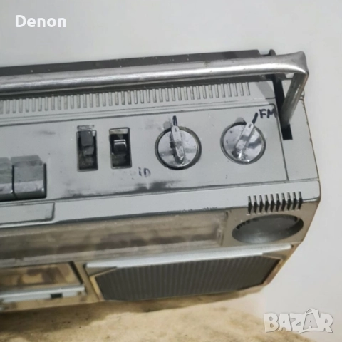 Радиокасетофон Hitachi TRK 8130E , снимка 6 - Радиокасетофони, транзистори - 52470388