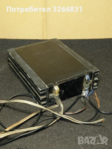 Аудио усилвател за кола UNIVERSUM, снимка 2 - Аксесоари и консумативи - 53798528