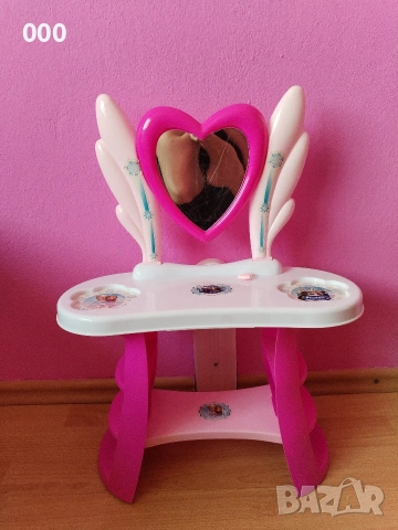 Детска тоалетка Frozen, снимка 2 - Играчки за стая - 54022258