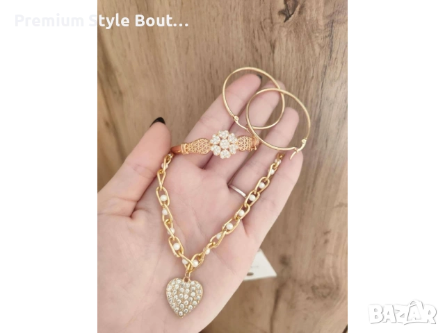 комплект колие ,обеци и гривна от медицинска стомана 