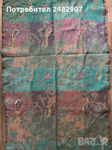 Дамски шал, снимка 7 - Шалове - 53777127