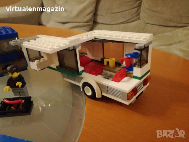 Конструктор Лего - Lego Town 60117 - Van & Caravan, снимка 5 - Конструктори - 45701853