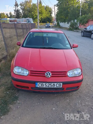 Продава се golf 4, снимка 1 - Автомобили и джипове - 47020640