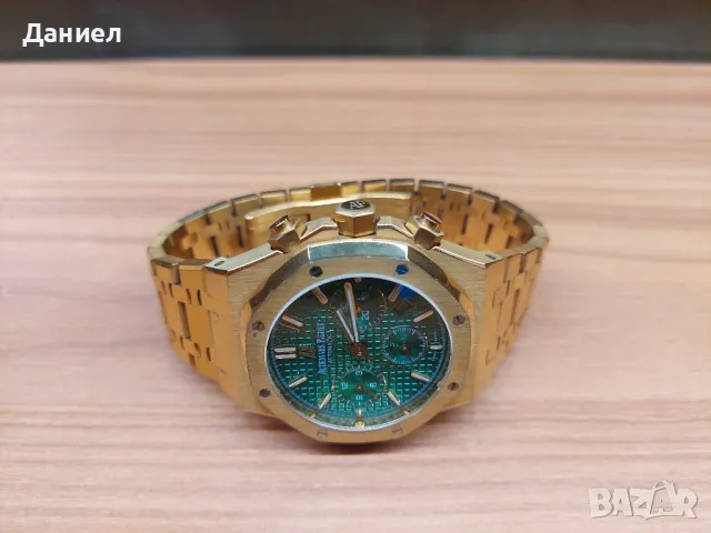 Audemars Piguet Royal Oak Chronograph Yellow Gold Green Dial, снимка 2 - Мъжки - 47721606