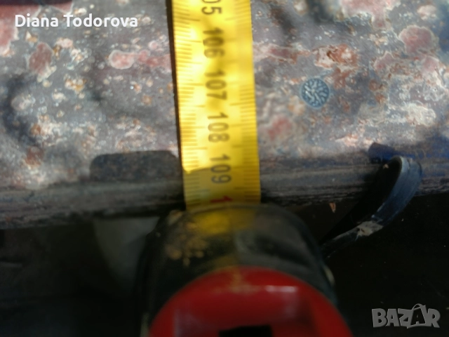 продавам дървена маса с две единични пейки е една двойна ъглова пейка, снимка 4 - Маси - 51533427