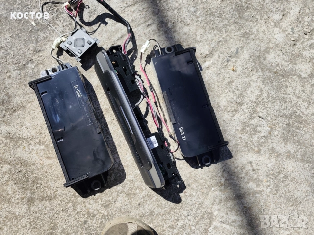 Телевизор Сони - тонколоните с управлението., снимка 3 - Части и Платки - 54158265