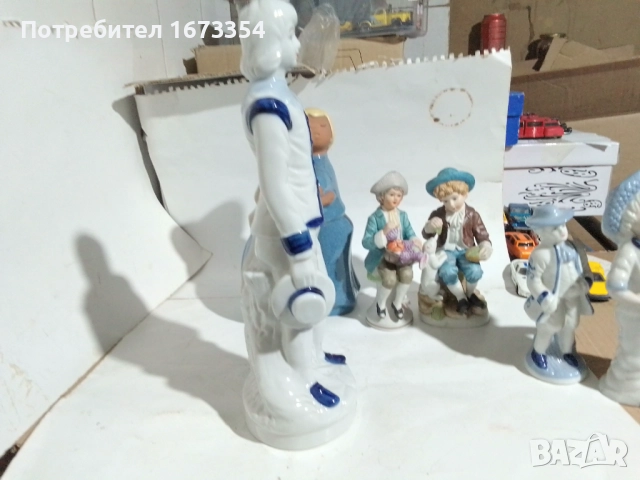 Порцеланови статуетки, снимка 15 - Статуетки - 47316201