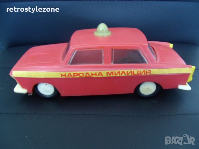 № 7469 стара играчка - автомобил   - модел - Москвич 408   - стикер / надпис - Народна милиция  
