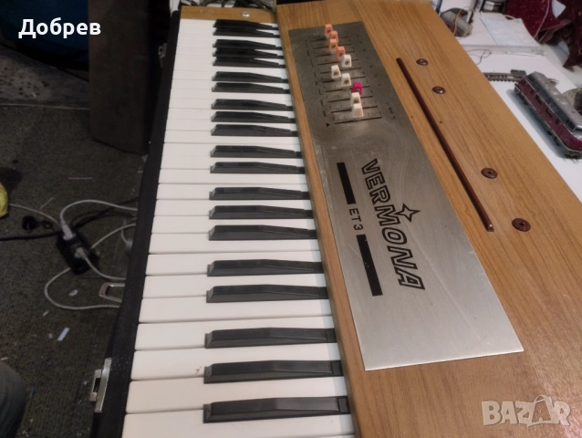 Синтезатор Vermona ЕТ-3, снимка 5 - Синтезатори - 54123072