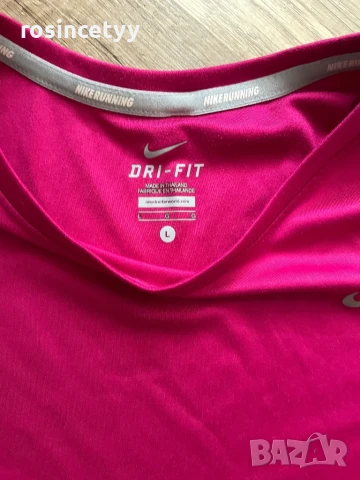Оригинална блуза Nike, снимка 5 - Блузи с дълъг ръкав и пуловери - 50785580