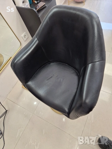 фризьорски стол с кристали и златиста основа , снимка 4 - Столове - 53874601