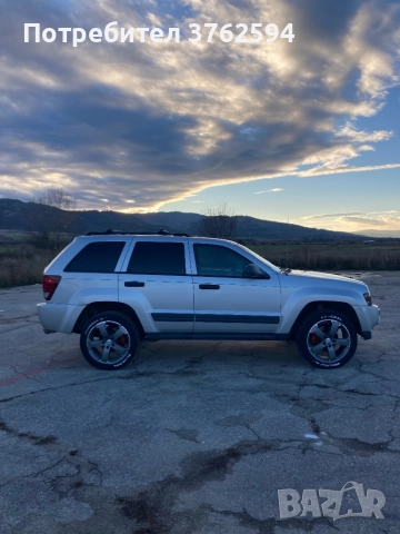 Jeep Grand Cherokee 3.7v6 Laredo, снимка 4 - Автомобили и джипове - 52406247