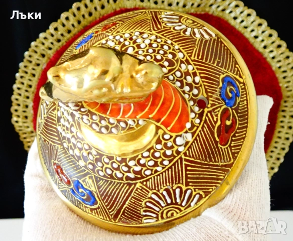 Кана японски порцелан Satsuma,Дракон,злато,1.5 литра. , снимка 8 - Антикварни и старинни предмети - 51636022