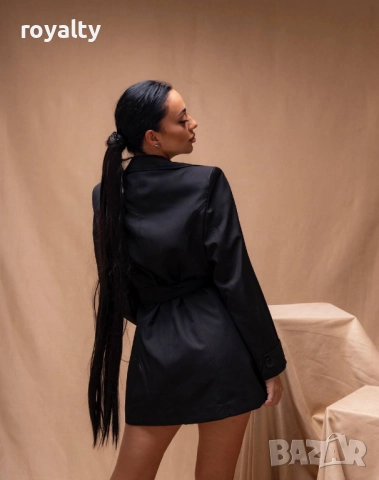 Елегантно Черно Дамско Палто , снимка 4 - Палта, манта - 52886095