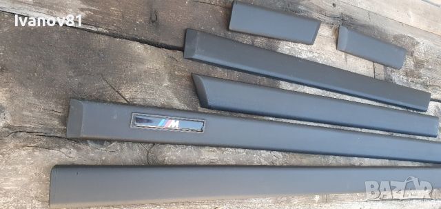 Странични м лайсни врати  бмв е36 Седан bmw e36 OEM saloon m sport edition door trim full Set Rare , снимка 7 - Части - 46594415