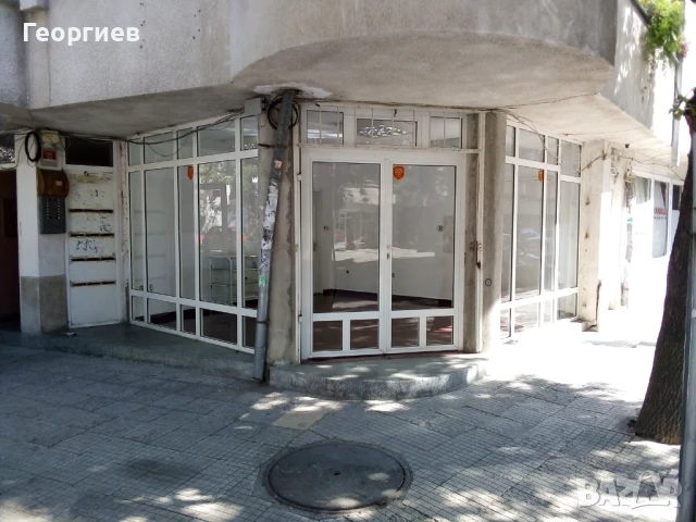 Магазин (офис) под наем до Здравна каса - Пловдив, снимка 1