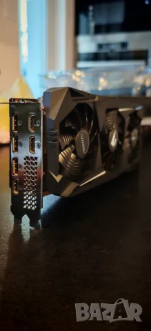 Продавам Перфектна Видео Карта GB Aorus RX 5700XT 8Gb GDDR6 256Bit, снимка 5 - Видеокарти - 48571729