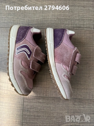 Детски маратонки Geox за момиче номер 25, снимка 2 - Детски маратонки - 54213502