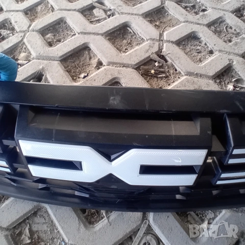 Решетка за Dacia Duster (2021-2024г.), снимка 7 - Части - 54282004