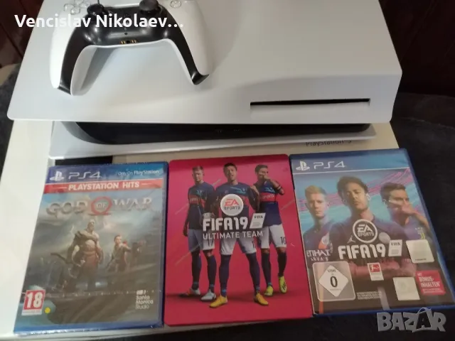 Playstation 5 disk с две игри и метална кутия fifa 19, още в гаранция, снимка 1 - PlayStation конзоли - 48133620